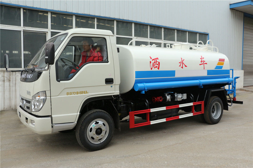 福田國(guó)三（5方）不上戶(hù)灑水車(chē)