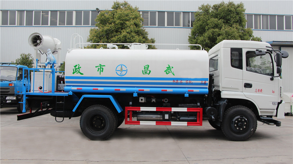 東風(fēng)專底（12方）CLW5161GSSE5霧炮灑水車