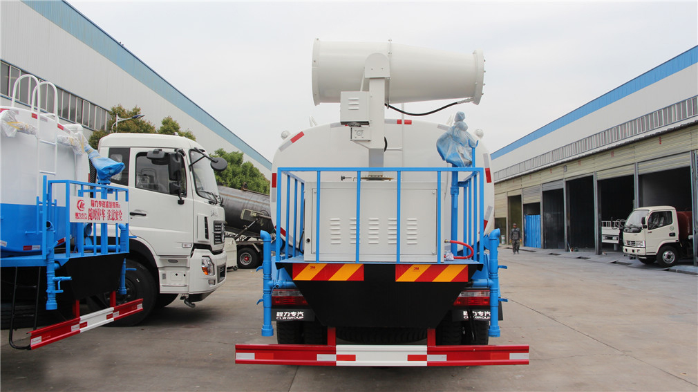 東風(fēng)專底（12方）CLW5161GSSE5霧炮灑水車