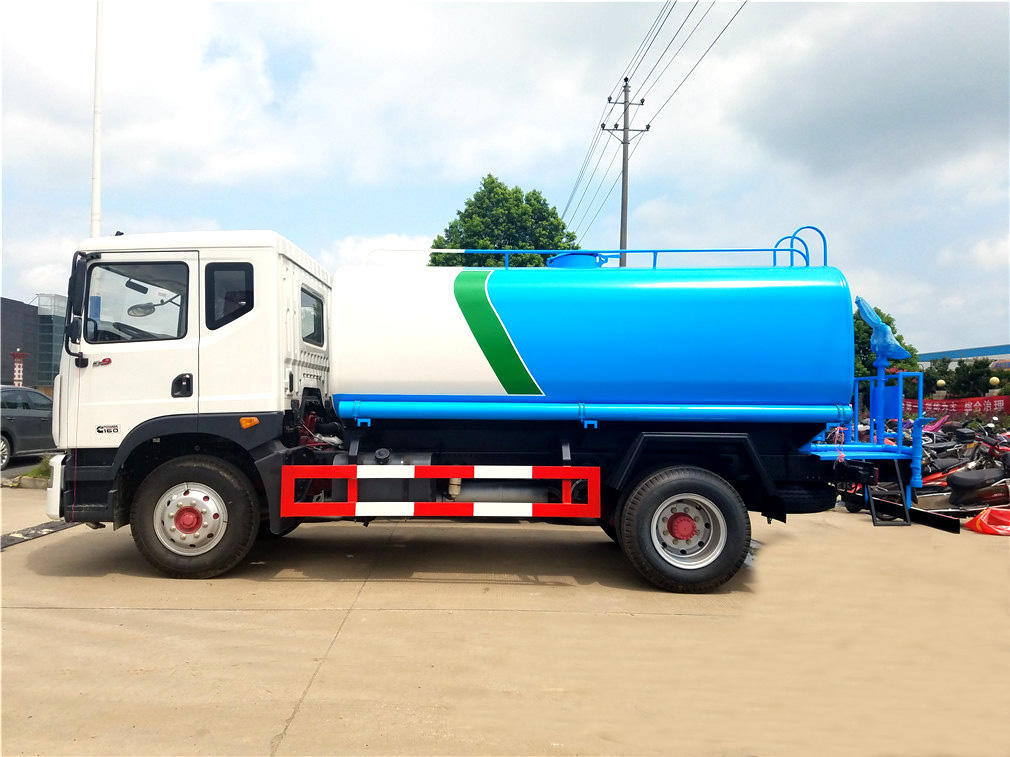 東風(fēng)多利卡D9（12方）CLW5160GPSD5型灑水車