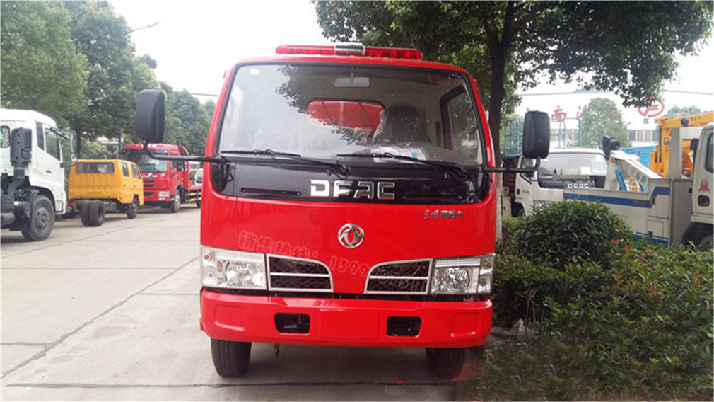 東風多利卡（5方）CLW5070GSSD5消防灑水車