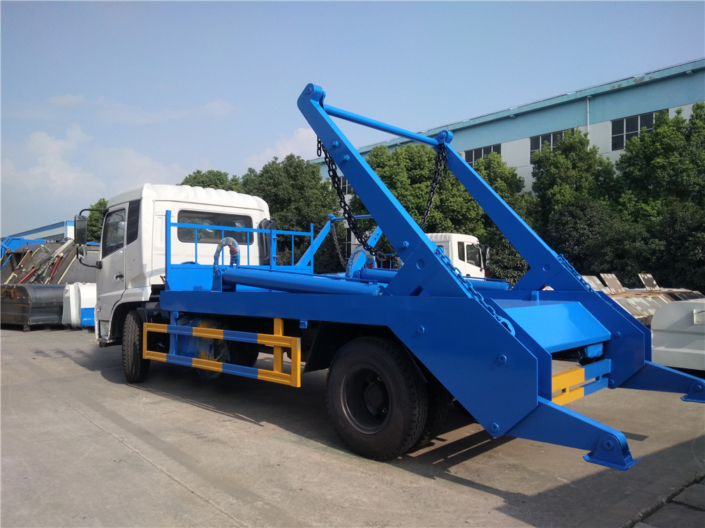 東風(fēng)天錦(12方)擺臂垃圾車