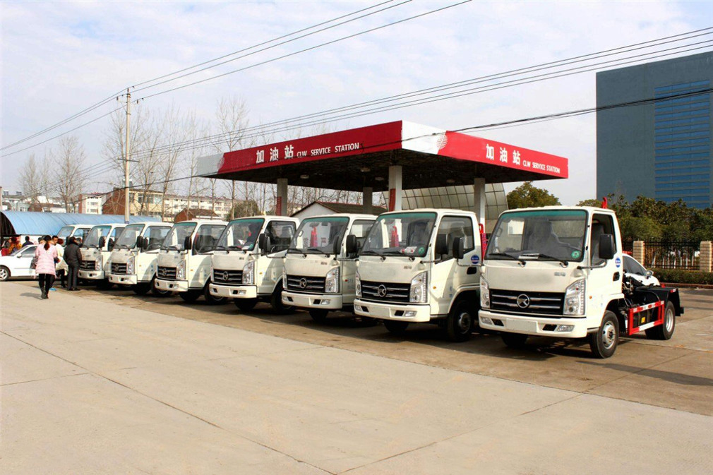 凱馬(4方)車(chē)廂可卸垃圾車(chē)
