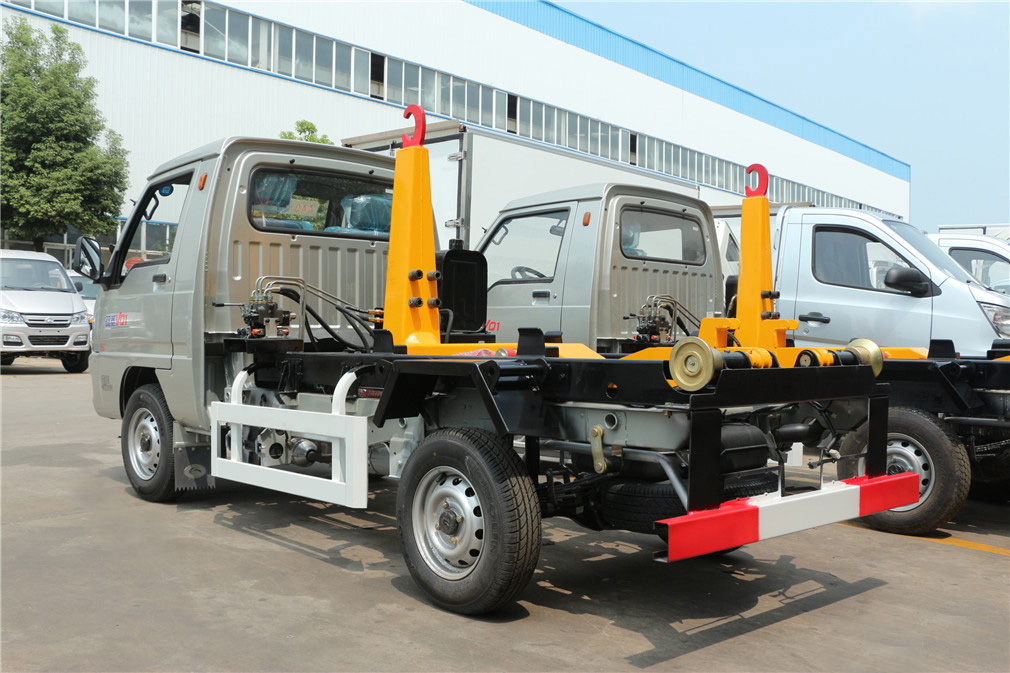 福田馭菱(2方)車廂可卸垃圾車