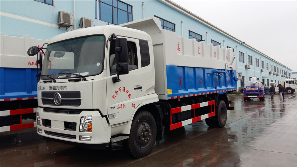 東風(fēng)天錦15方對接垃圾車