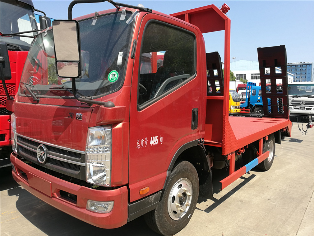 凱馬藍(lán)牌KMC5046TPBA33D5平板運(yùn)輸車