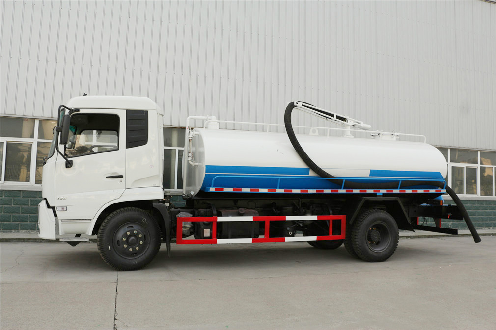 東風(fēng)天錦14方吸糞車
