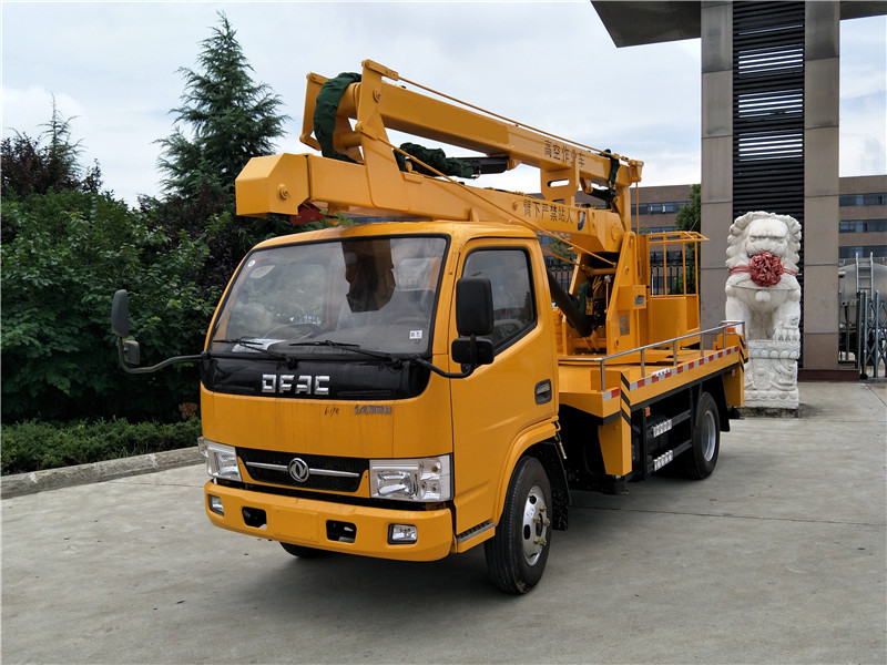 東風12米藍牌高空作業(yè)車