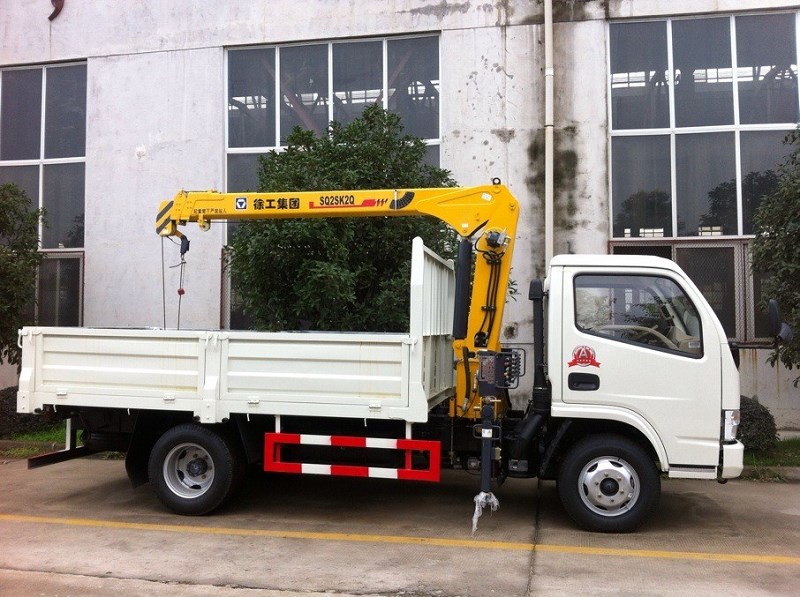 東風(fēng)福瑞卡3.2噸徐工隨車吊 全國分期包上戶