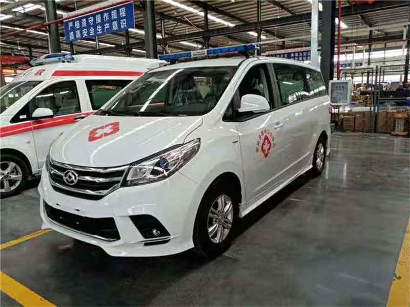 國六上汽大通G10救護車（轉(zhuǎn)運型）