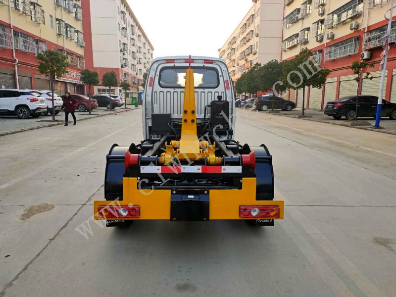 唐駿3方勾臂垃圾車報價 藍(lán)牌勾臂垃圾車價格 國六汽油勾臂垃圾車廠家