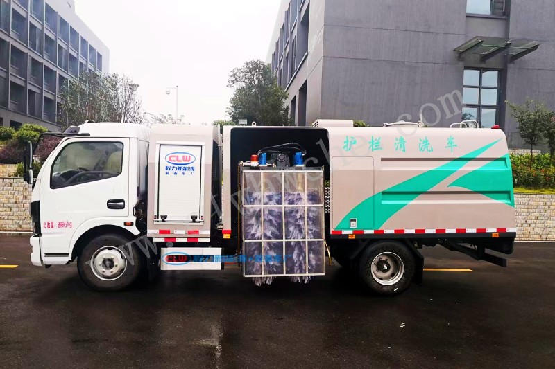 純電動(dòng)?xùn)|風(fēng)凱普特5方護(hù)欄清洗車價(jià)格 國六護(hù)欄清洗車廠家 最新護(hù)欄清洗車報(bào)價(jià)