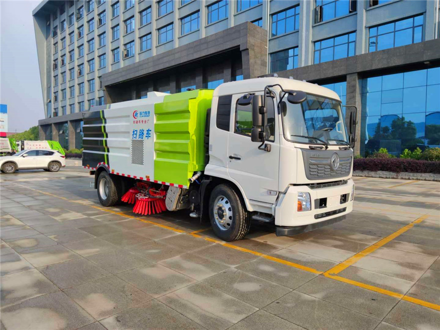 東風(fēng)11方掃路車 東風(fēng)天錦掃路車價格廠家  掃路車報價