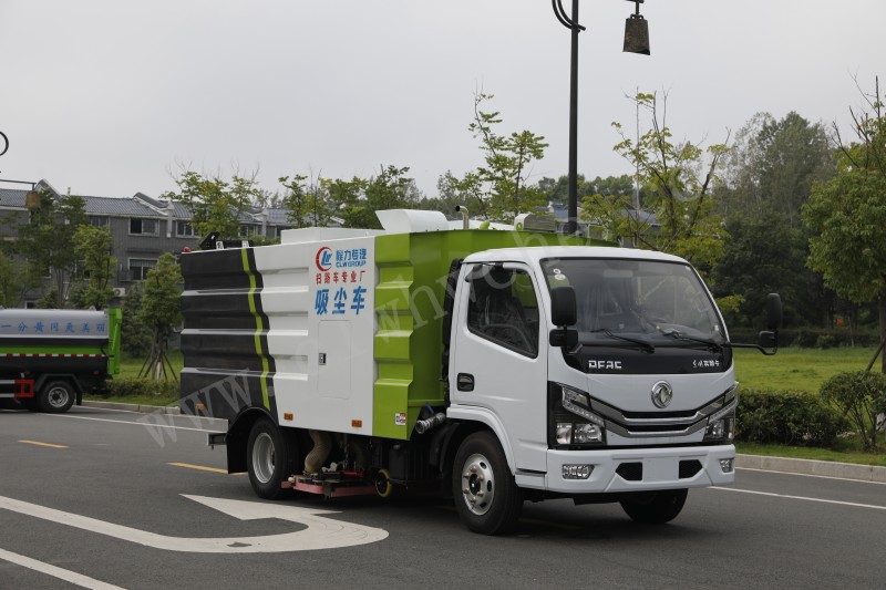 5方吸塵車價(jià)格 東風(fēng)多利卡吸塵車廠家 最新國六吸塵車報(bào)價(jià)