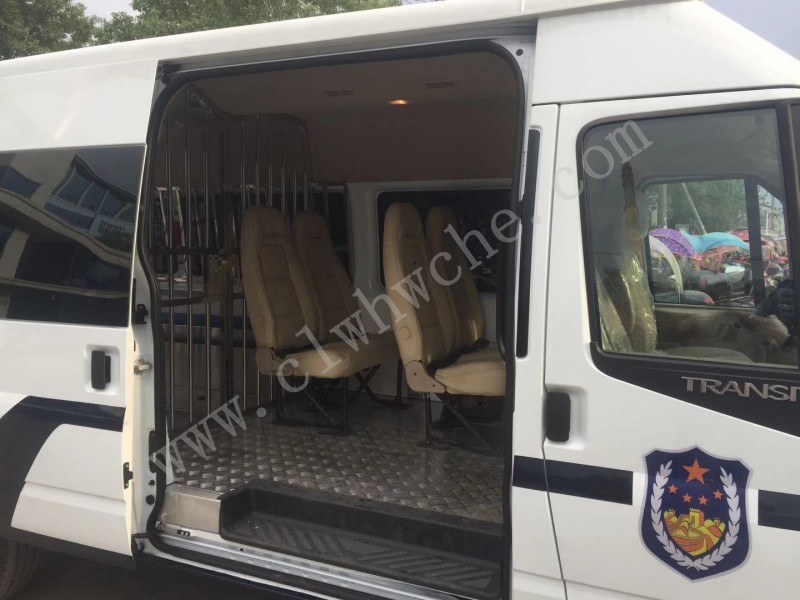 福特新世代V348長軸中頂客運(yùn)版15人座囚車