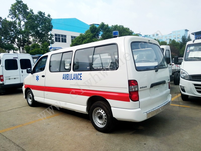 金杯閣瑞斯轉運型救護車