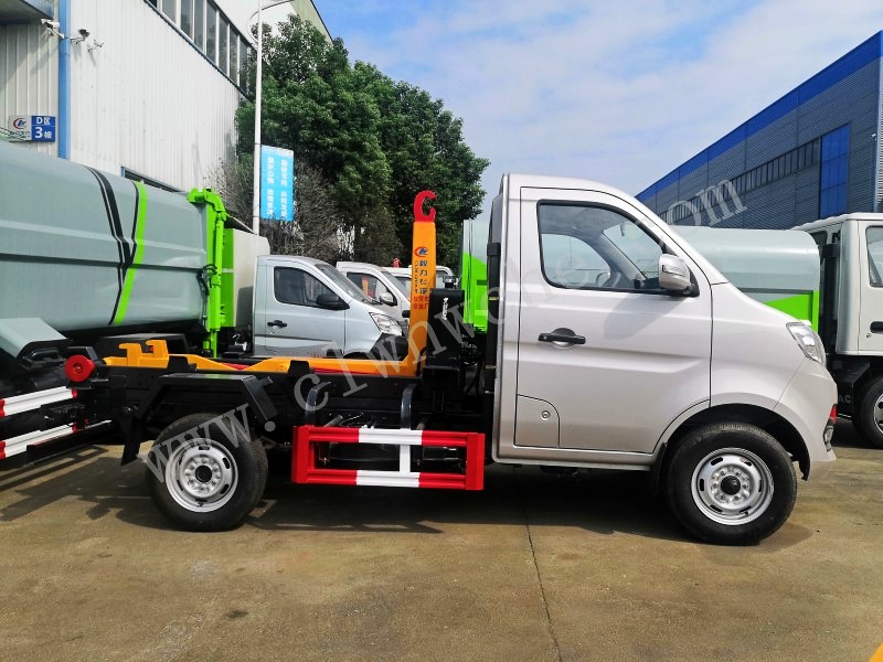 東風小康3方勾臂垃圾車 最便宜的國六3方勾臂垃圾車