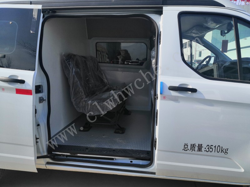福特V362疫苗冷藏車(chē)