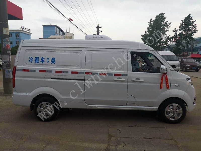 ?金杯小海獅X30疫苗冷藏車（容積：3，1.8立方）