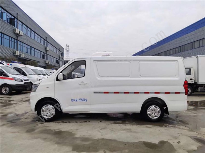 長安睿行疫苗冷藏車（容積3.8方）
