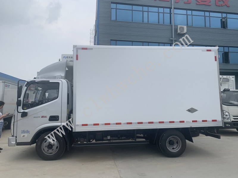 奧鈴速運4.1米冷藏車（18方）