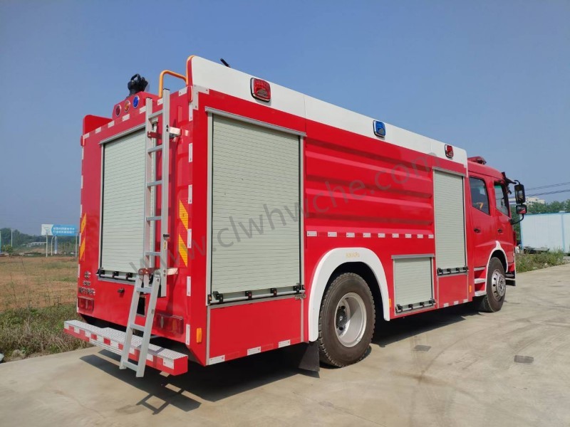 東風(fēng)華神8噸水罐消防車