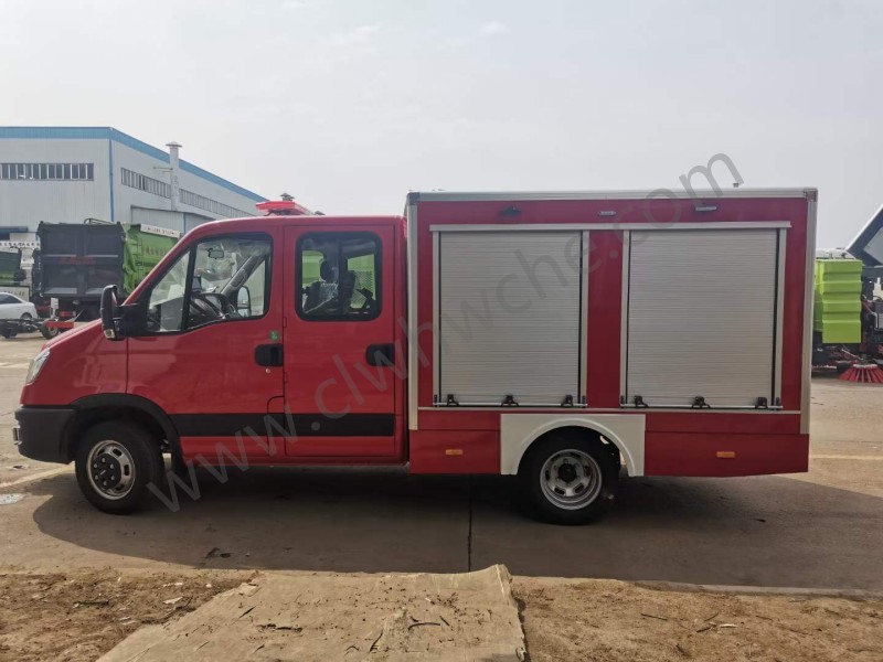 依維柯1.5噸森林消防車